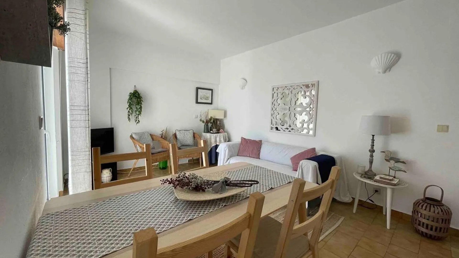 Modern Apartment In Luz With Terrace 0*, Praia Da Luz